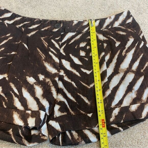 𝅺JOE brown white zebra animal print cargo shorts Sz 12 - Picture 8 of 10